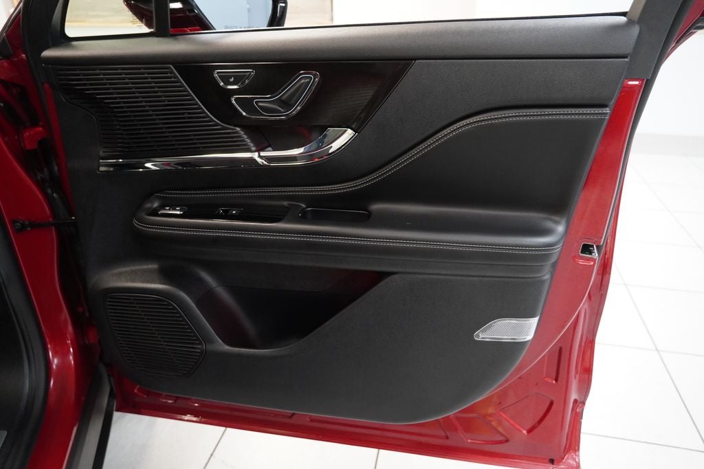 2022 Lincoln Corsair Standard AWD/PANO SUNROOF