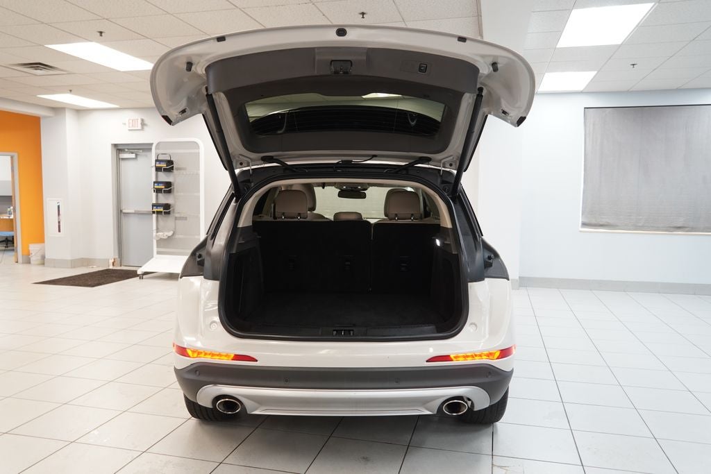 2021 Lincoln Corsair Standard ( AWD )