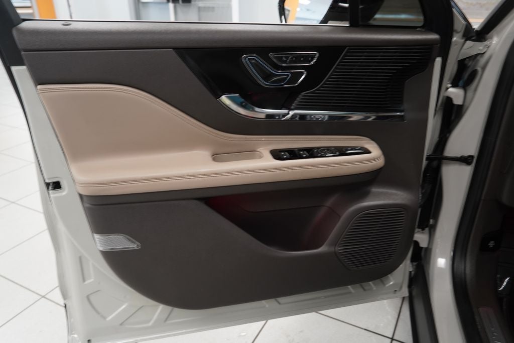 2021 Lincoln Corsair Standard ( AWD )
