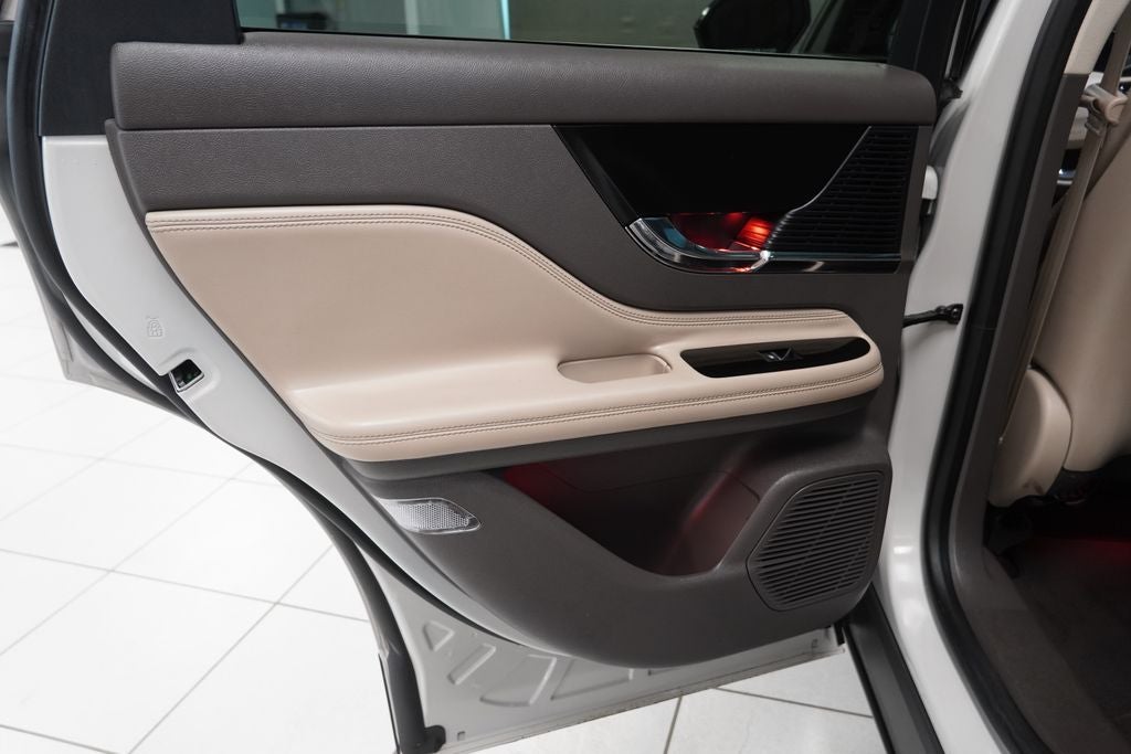 2021 Lincoln Corsair Standard ( AWD )