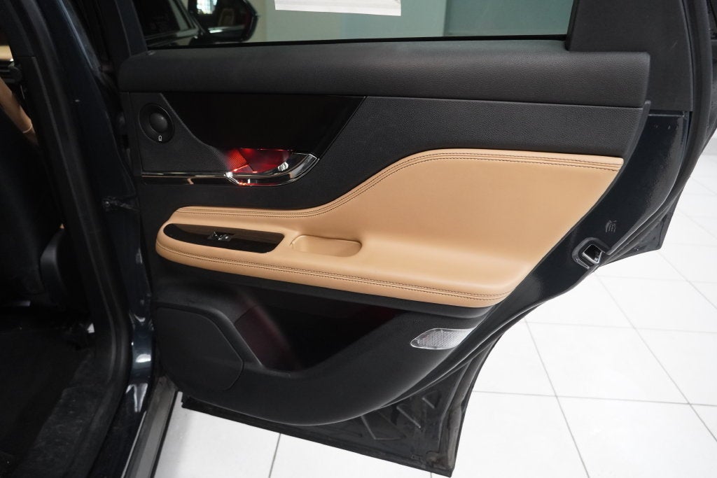 2020 Lincoln Corsair Reserve (AWD)