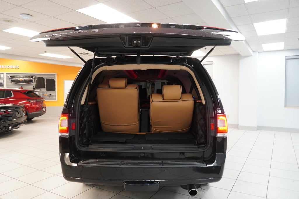 2015 Lincoln Navigator L Base 4WD ( CONVERSION )