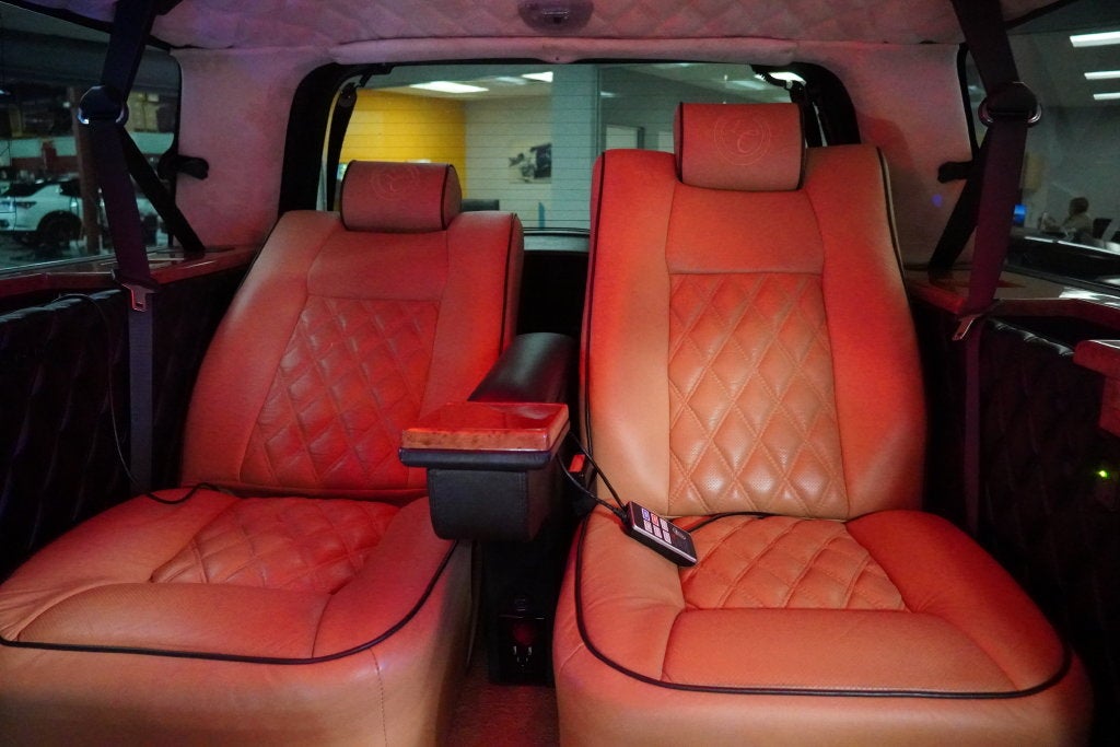 2015 Lincoln Navigator L Base 4WD ( CONVERSION )