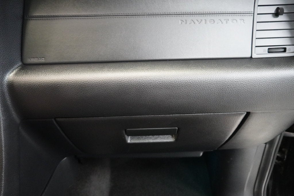 2015 Lincoln Navigator L Base 4WD ( CONVERSION )
