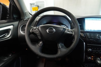 2016 Nissan Pathfinder Platinum 4WD