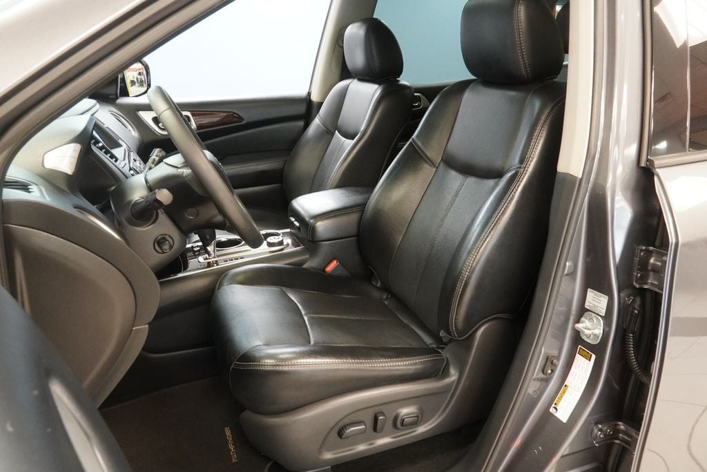 2016 Nissan Pathfinder Platinum 4WD