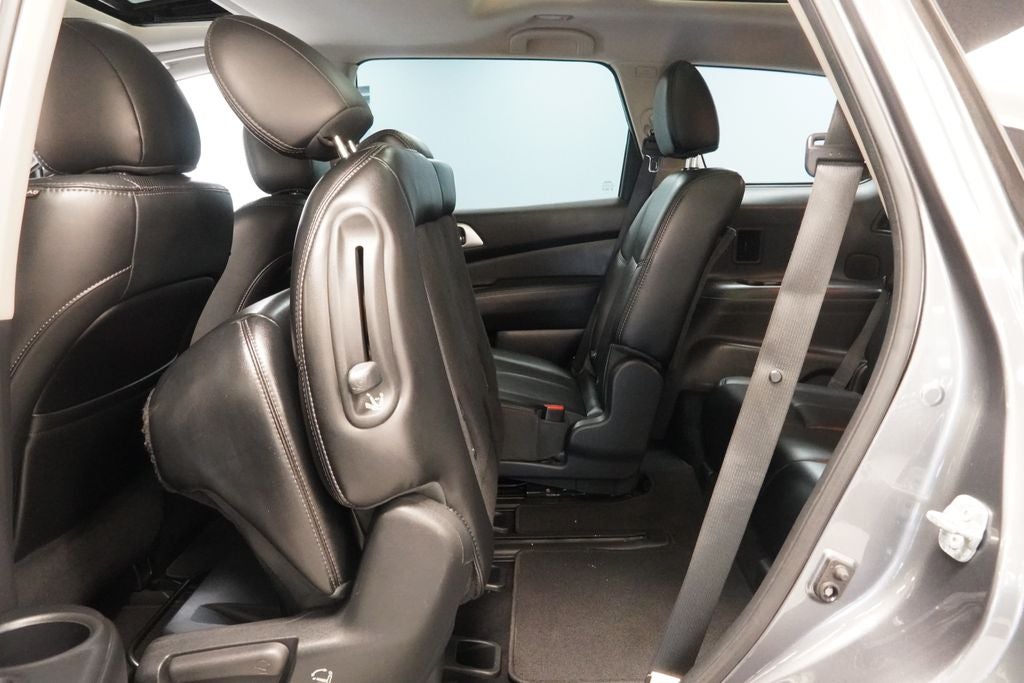 2016 Nissan Pathfinder Platinum 4WD