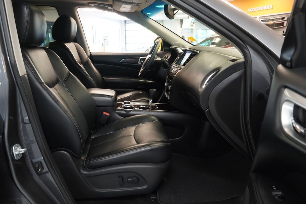 2016 Nissan Pathfinder Platinum 4WD
