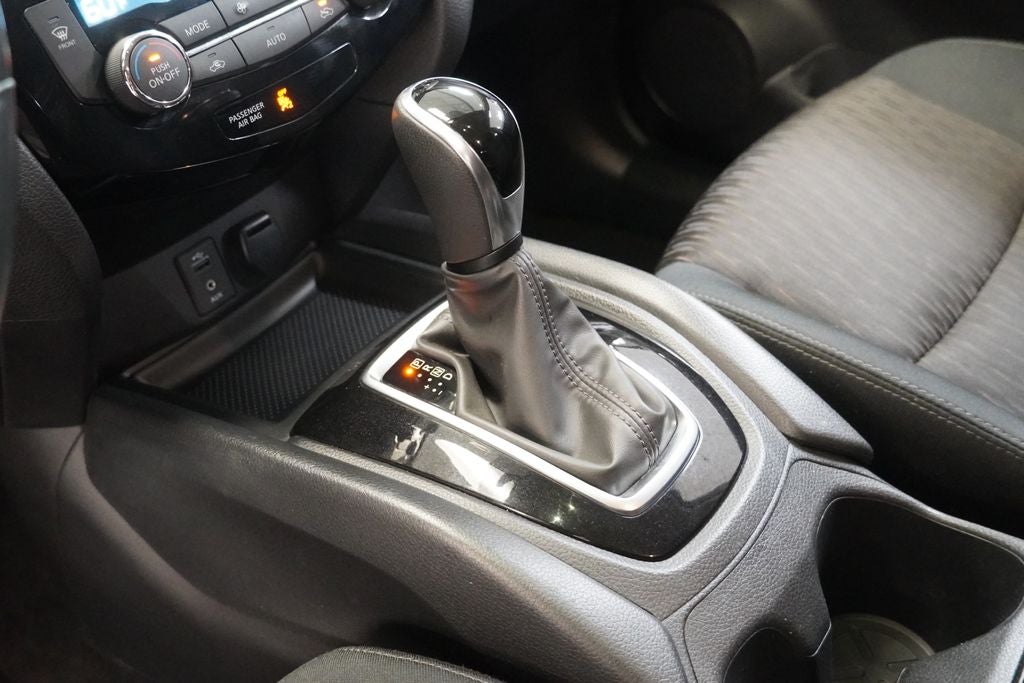 2017 Nissan Rogue SV AWD