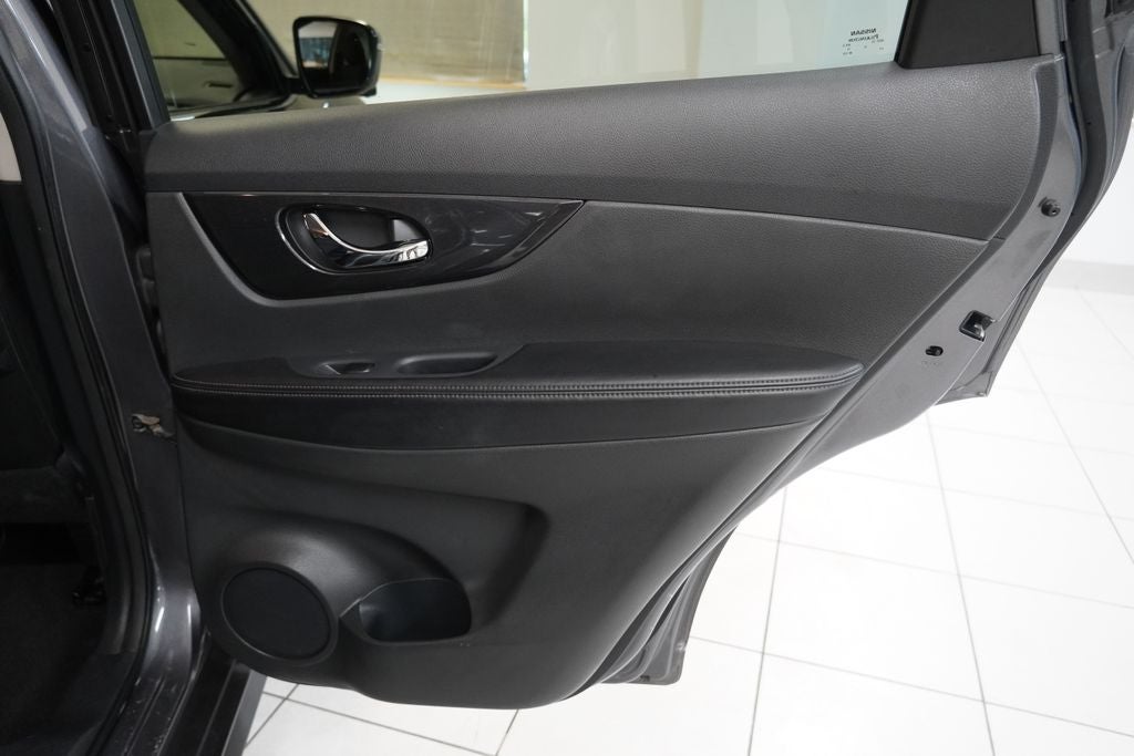 2017 Nissan Rogue SV AWD