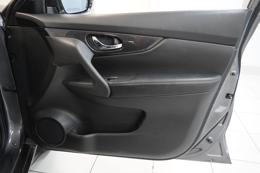 2017 Nissan Rogue SV AWD