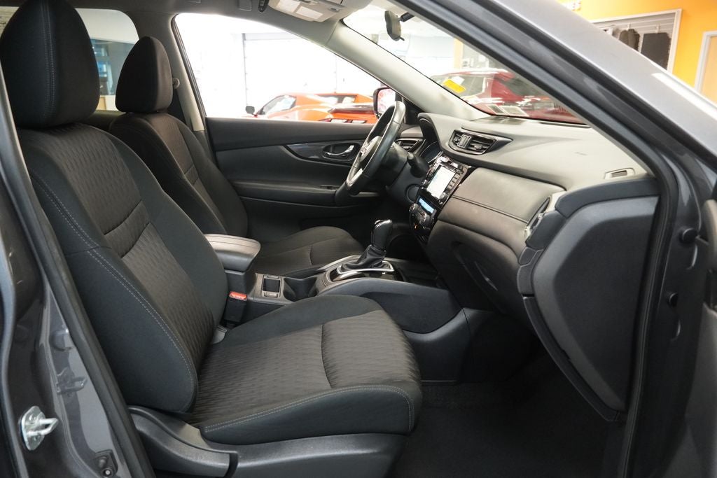 2017 Nissan Rogue SV AWD