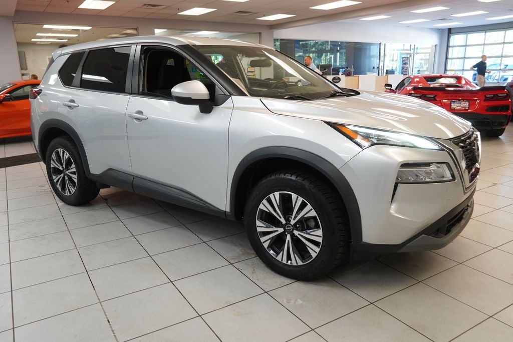 2022 Nissan Rogue SV AWD