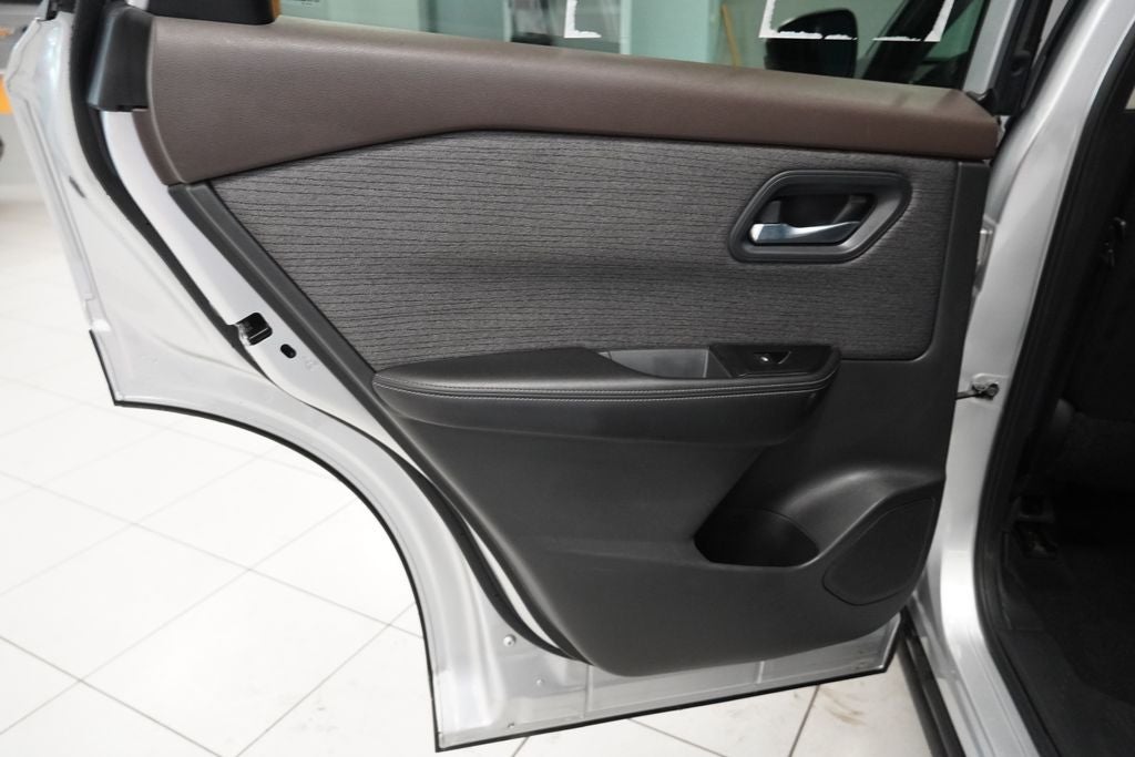 2022 Nissan Rogue SV AWD