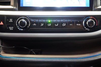 2019 Toyota Highlander LE ( AWD )