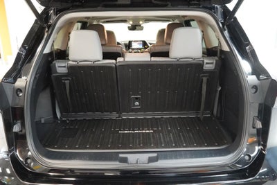 2022 Toyota Highlander XLE (AWD)