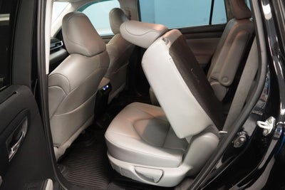 2022 Toyota Highlander XLE (AWD)