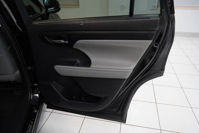 2022 Toyota Highlander XLE (AWD)