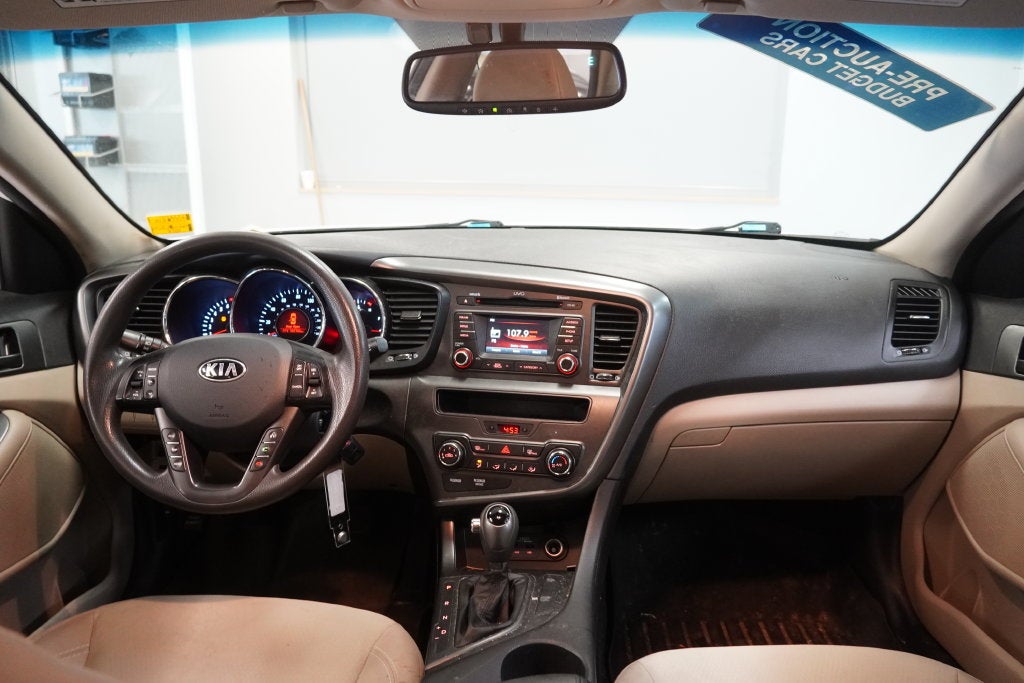 2013 Kia Optima LX ( TOW - OUT SPECIAL )