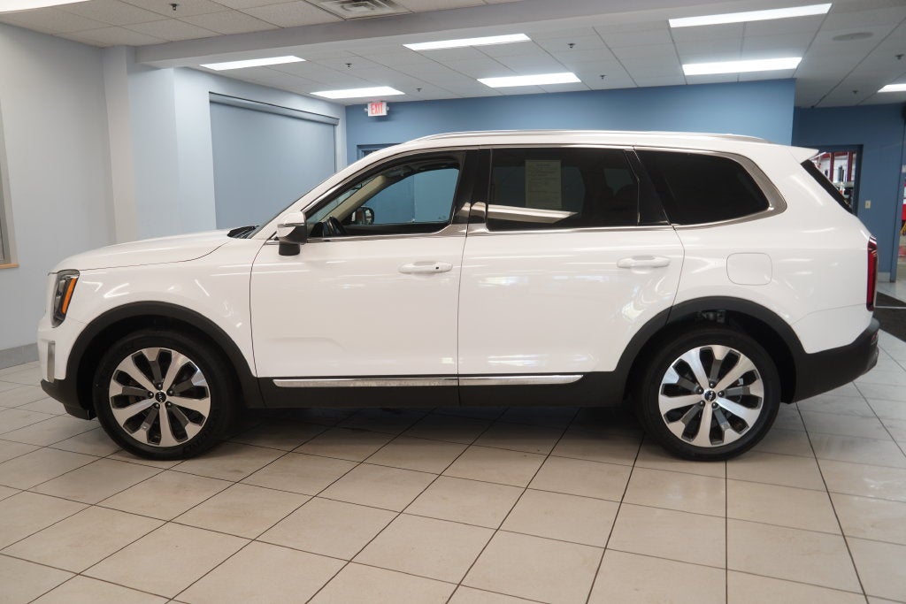 2022 Kia Telluride EX ( AWD )