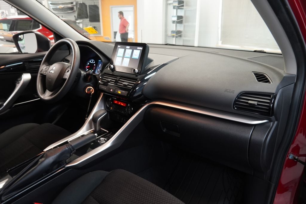 2022 Mitsubishi Eclipse Cross LE 4WD