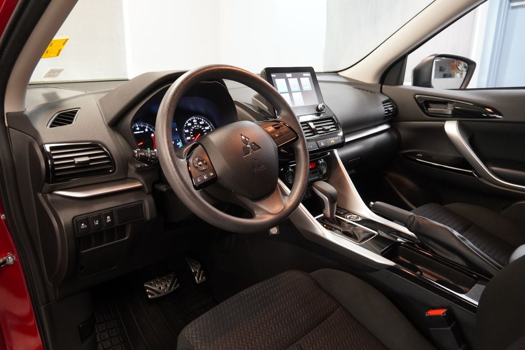 2022 Mitsubishi Eclipse Cross LE 4WD