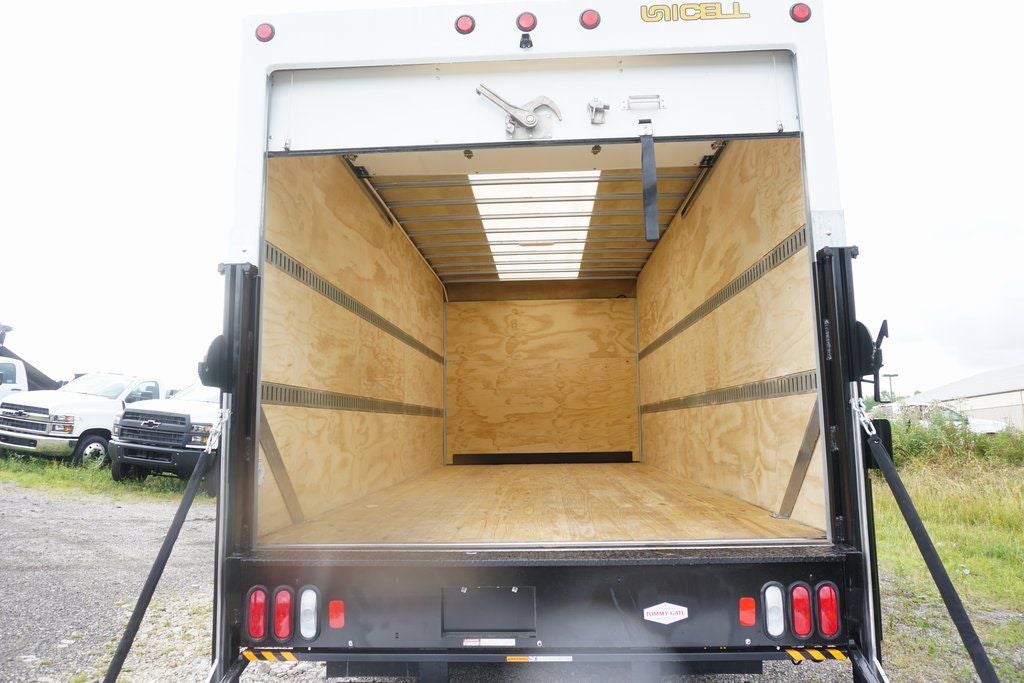 2024 Chevrolet 4500 HD LCF Diesel Work Truck