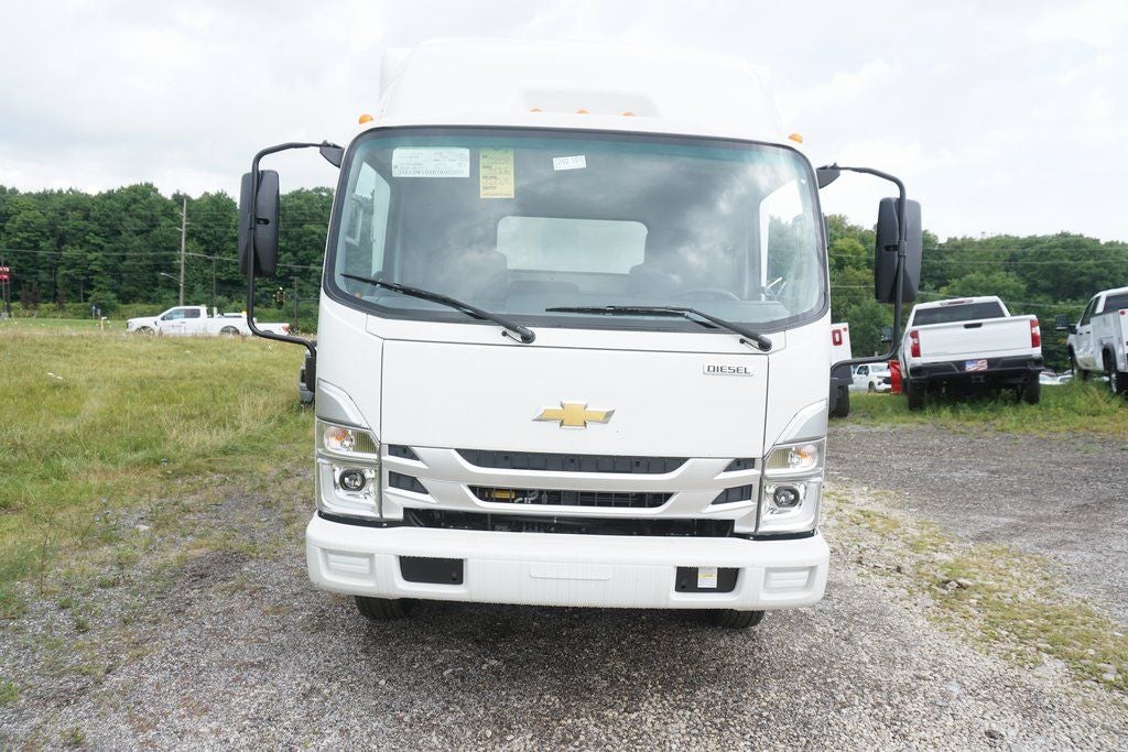 2024 Chevrolet 4500 HD LCF Diesel Work Truck