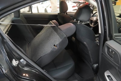 2016 Subaru Impreza 2.0i (AWD)