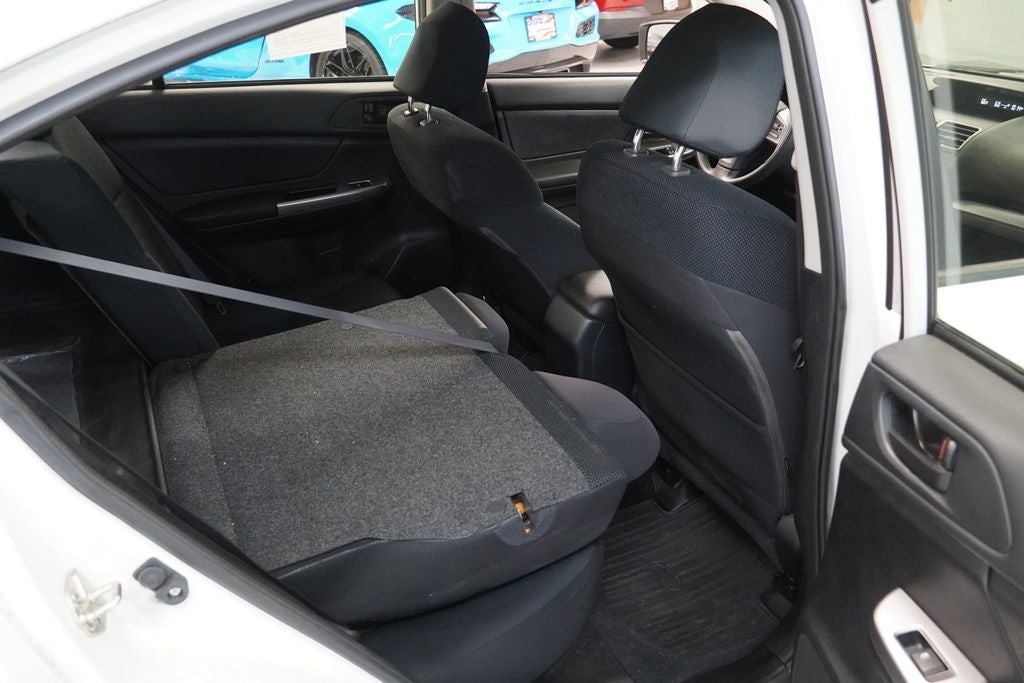 2016 Subaru Impreza 2.0i