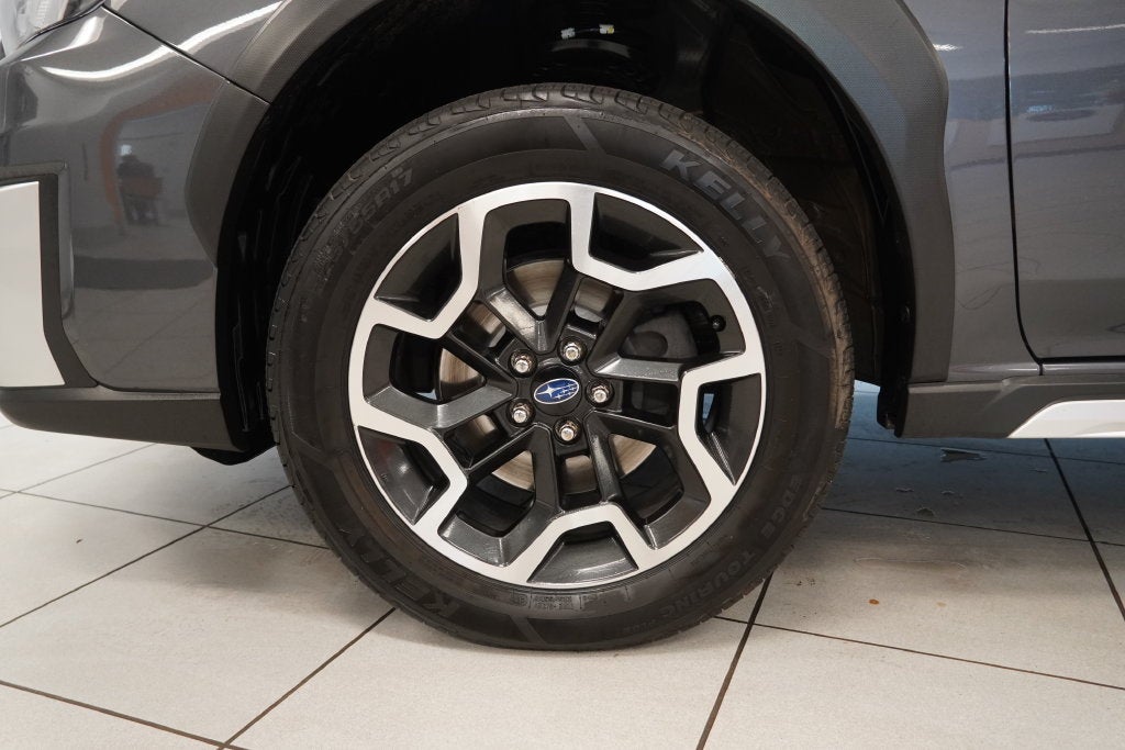 2020 Subaru Crosstrek Hybrid ( AWD )