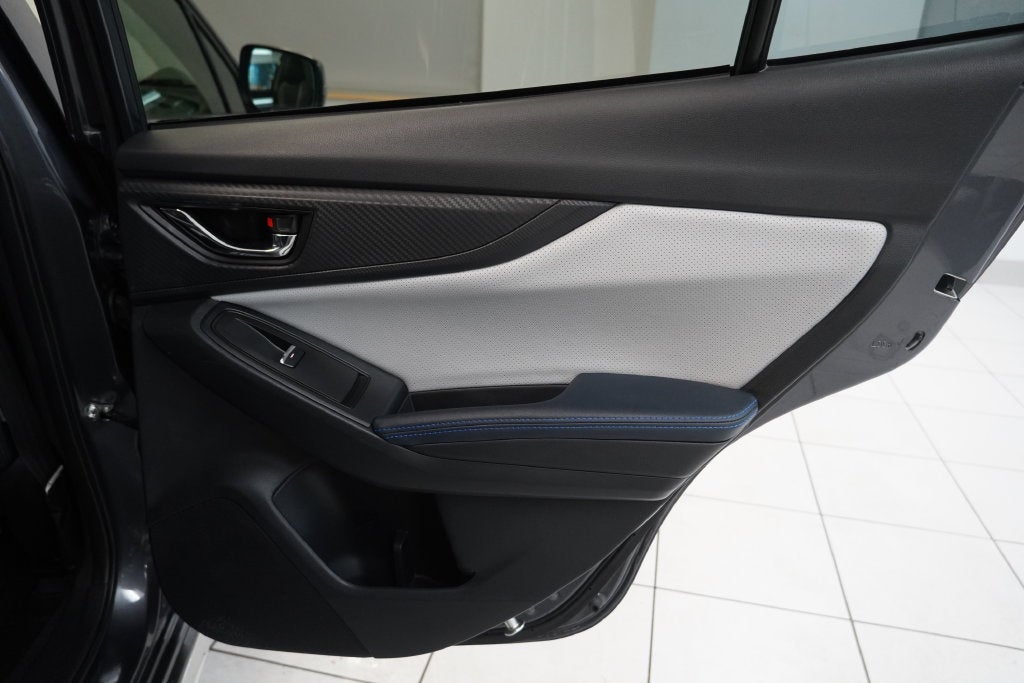 2020 Subaru Crosstrek Hybrid ( AWD )