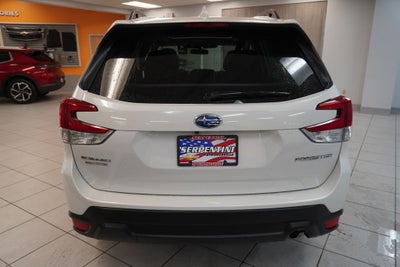 2023 Subaru Forester Premium AWD
