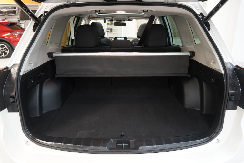 2023 Subaru Forester Premium AWD