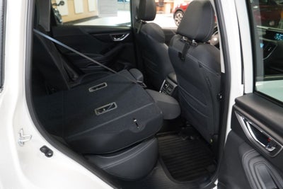 2023 Subaru Forester Premium AWD
