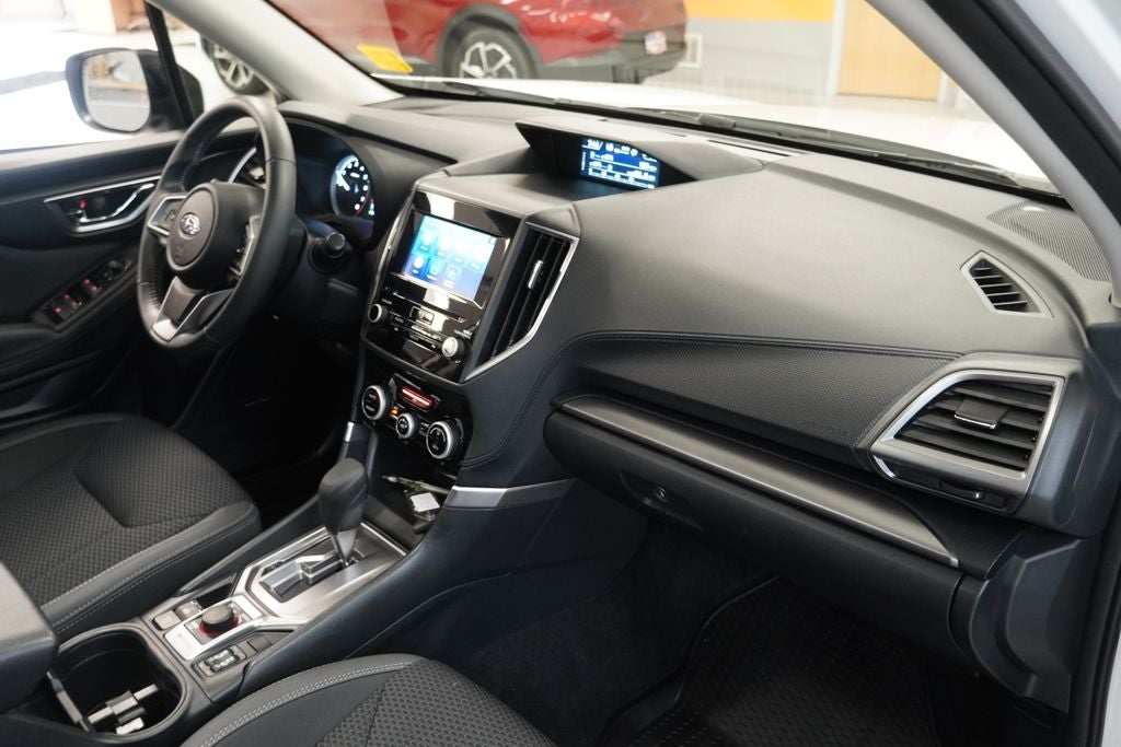 2023 Subaru Forester Premium AWD
