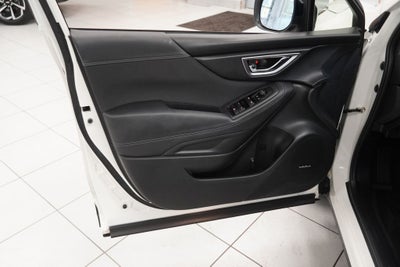 2023 Subaru Forester Premium AWD