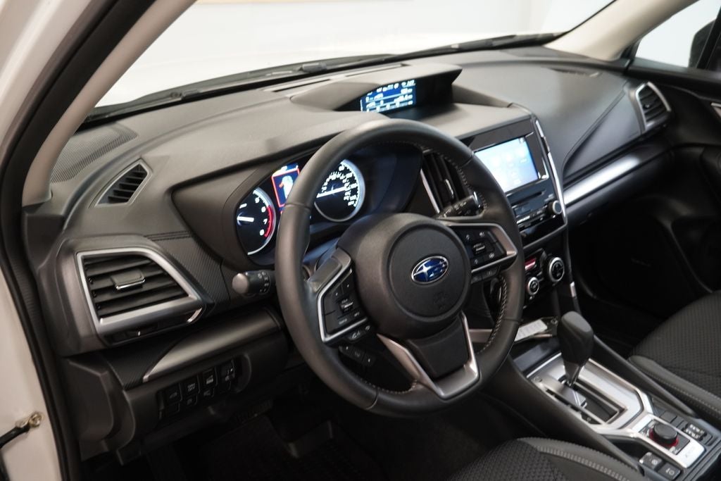 2023 Subaru Forester Premium AWD