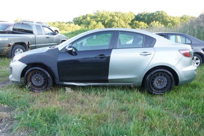 2013 Mazda Mazda3 i SV ( TOW - OUT SPECIAL )