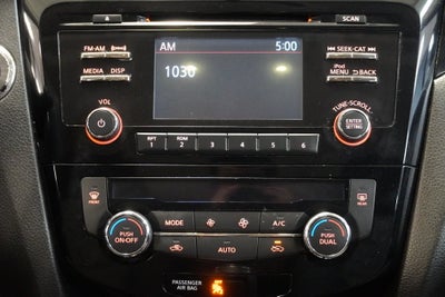 2017 Nissan Rogue Sport SV (AWD)