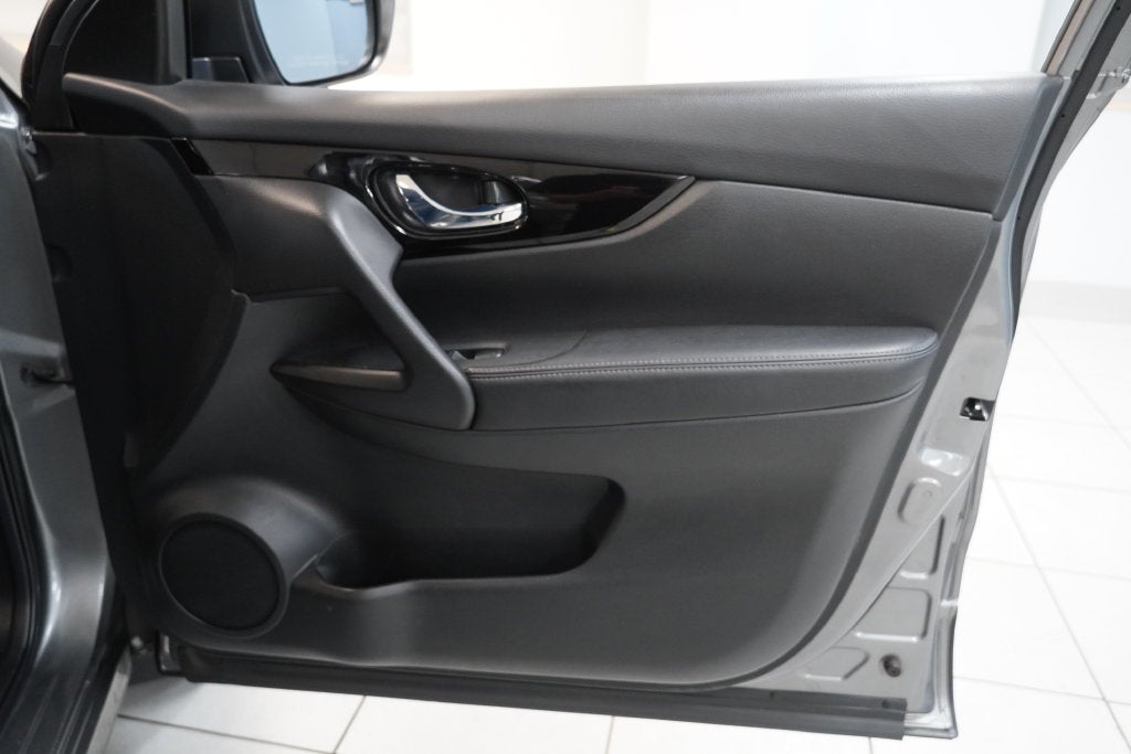 2017 Nissan Rogue Sport SV (AWD)