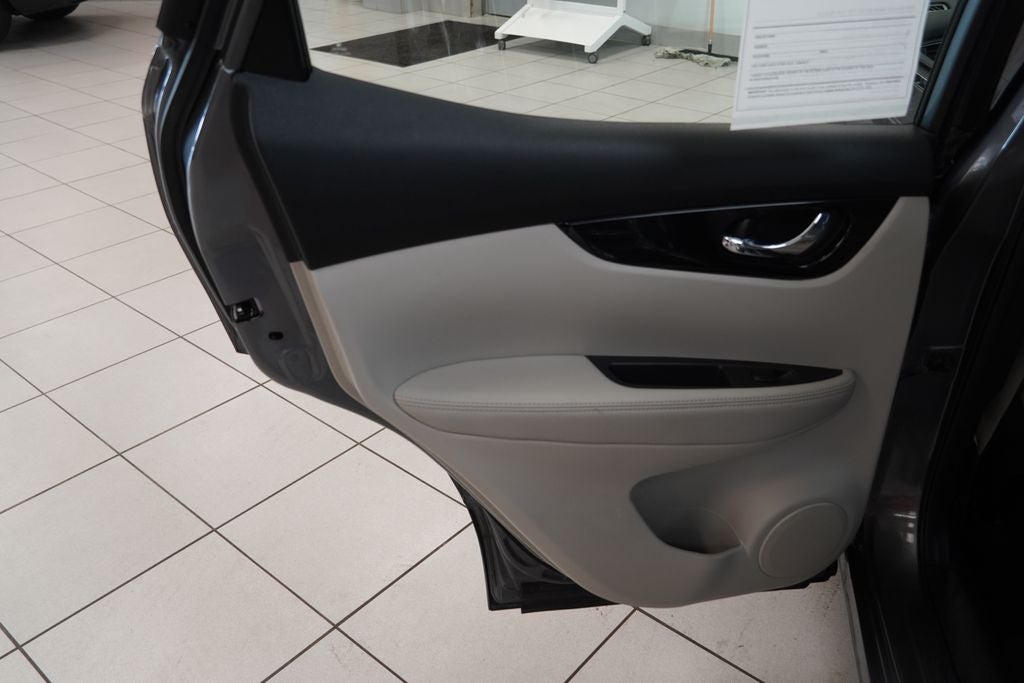 2017 Nissan Rogue Sport SV AWD