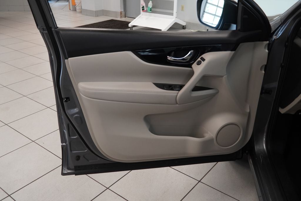 2017 Nissan Rogue Sport SV AWD