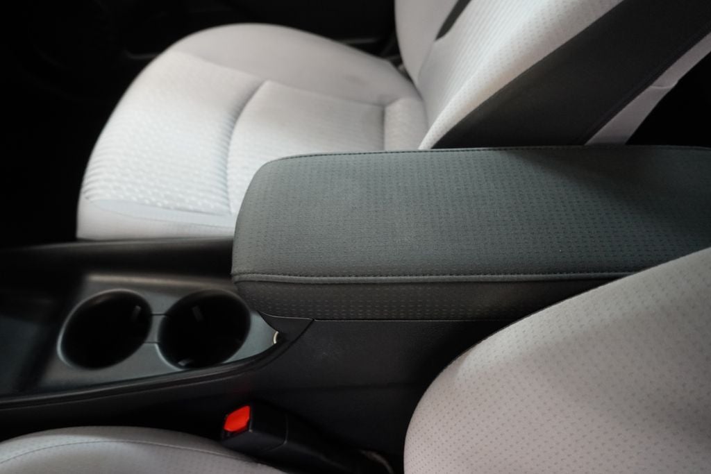2016 Toyota Prius Two