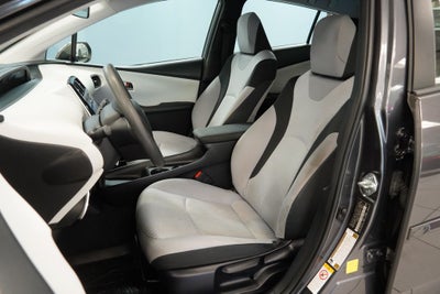 2016 Toyota Prius Two