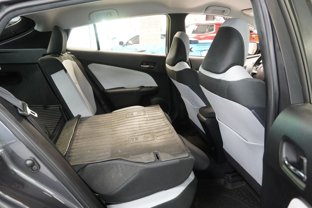 2016 Toyota Prius Two