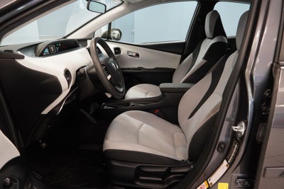 2016 Toyota Prius Two