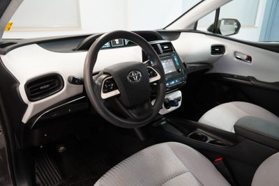 2016 Toyota Prius Two