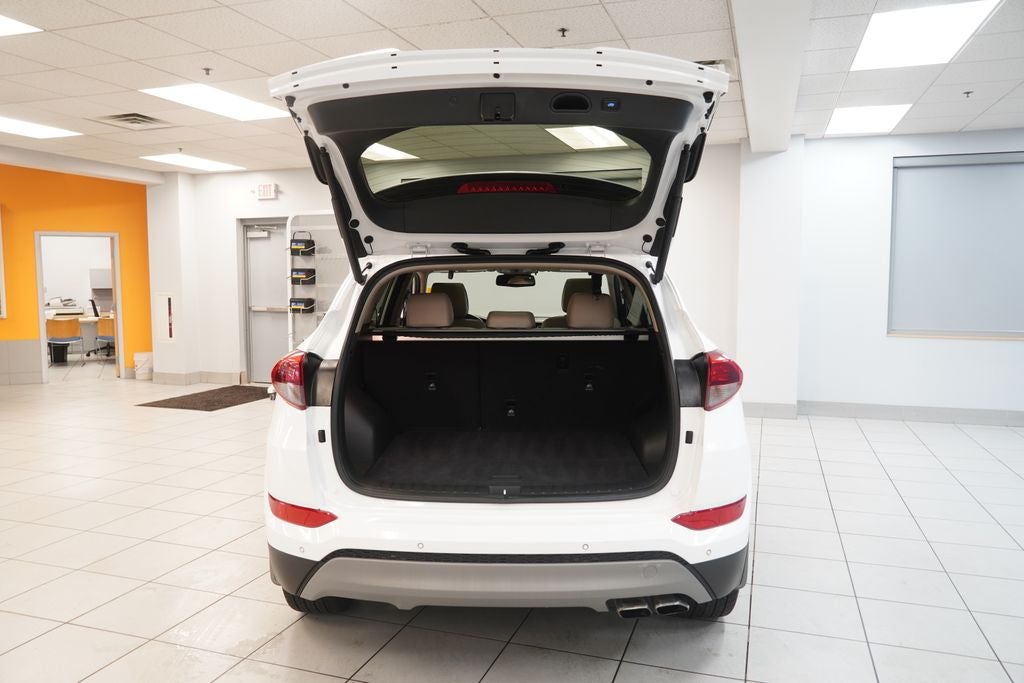 2018 Hyundai Tucson Limited AWD / SUNROOF