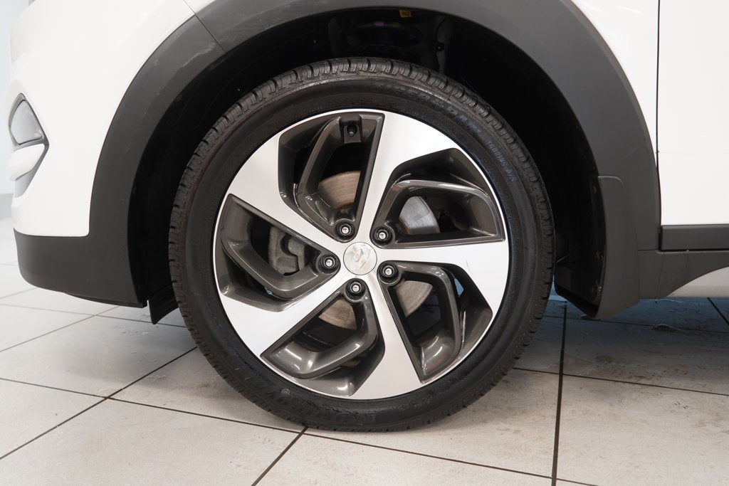 2018 Hyundai Tucson Limited AWD / SUNROOF